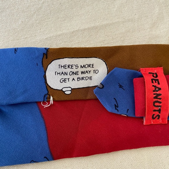 Peanuts Snoopy Golfing Blue Red Necktie Vintage 60s 70s Golfer Casual 100% Silk - Picture 4 of 7